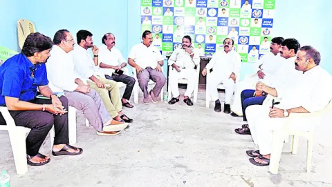 జిల్లా అంతటా శనివారం ఉష్ణోగ్రతలు స్థిరంగా నమోదయ్యాయి. ఆ