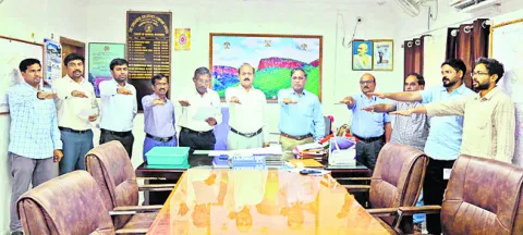 సమాచార హక్కు చట్టం వజ్రాయుధం