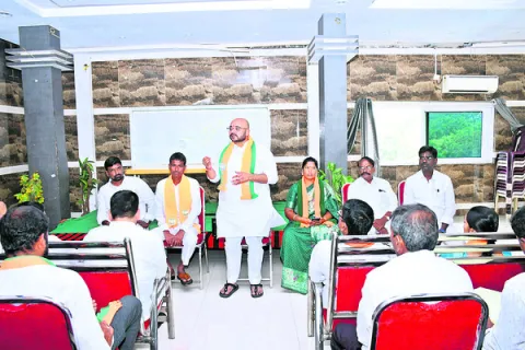 రిజర్వేషన్ల గందరగోళానికి కాంగ్రెస్సే కారణం