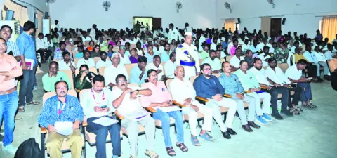 36 పథకాల సమ్మిళితమే ‘పీఎండీడీకేవై’ 