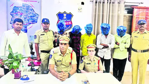 రెండున్నర కిలోల గంజాయి స్వాధీనం