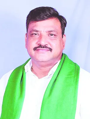 నూతన మద్యం పాలసీ పెద్ద స్కామ్‌ 