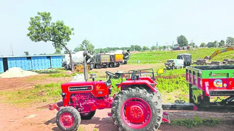 విద్యాలయాల తరలింపు! 