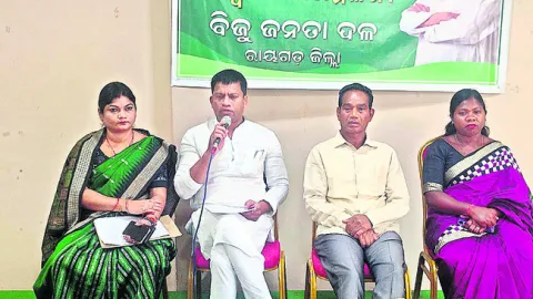 ఎస్‌డీసీ నిధులు దారి మళ్లింపు