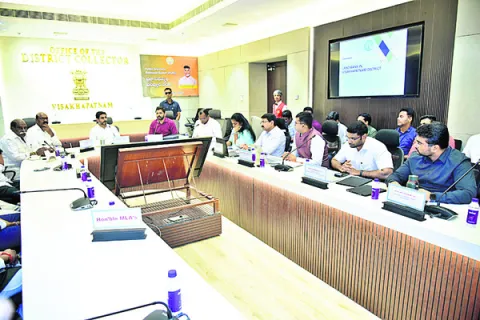 విశాఖ దశ దిశ మారేలా అభివృద్ధి ప్రణాళికలు