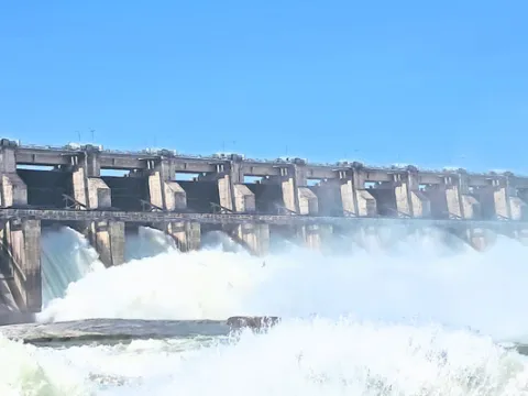 ఎస్సారెస్పీలోకి మళ్లీ పోటెత్తిన వరద
