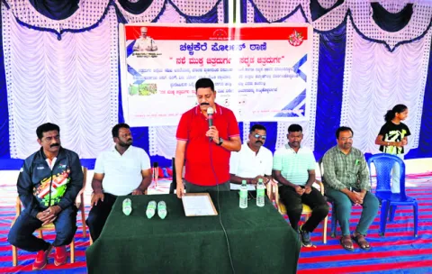 వ్యసనముక్త సమాజాన్ని నిర్మిద్దాం 