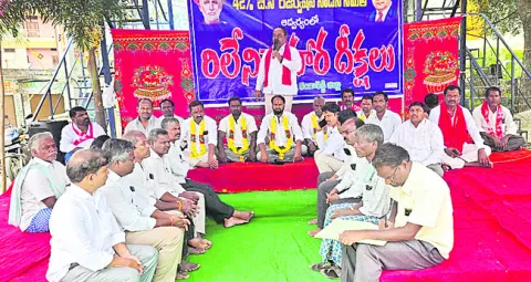 బీసీ డిక్లరేషన్‌ అమలు చేయాలి 