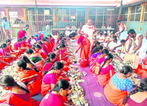 అంజన్న హుండీ ఆదాయం రూ.1.08కోట్లు