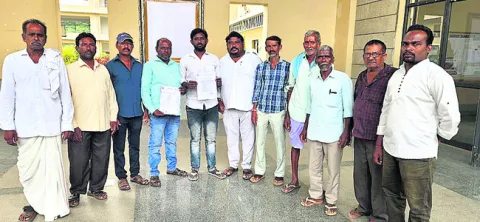 శ్మశాన వాటిక వివాదం  పరిష్కరించండి
