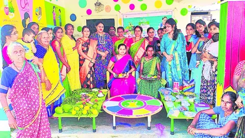 మొక్కుబడిగా పోషణ మాసోత్సవం