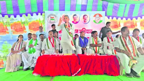 పార్టీ కోసం కష్టపడ్డ వారికే పదవులు