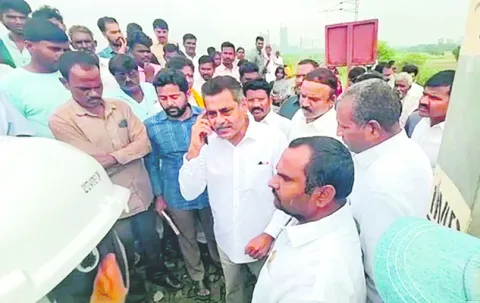 పరిహారం ఇవ్వాల్సిందే