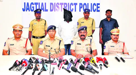 ‘క్రిప్టో’ దందాపై పోలీసుల నిఘా