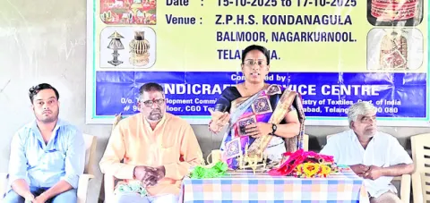 ప్రతి ఒక్కరూ హస్తకళల్లో నైపుణ్యం సాధించాలి 