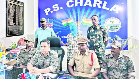 66 గ్రాముల బంగారం స్వాధీనం