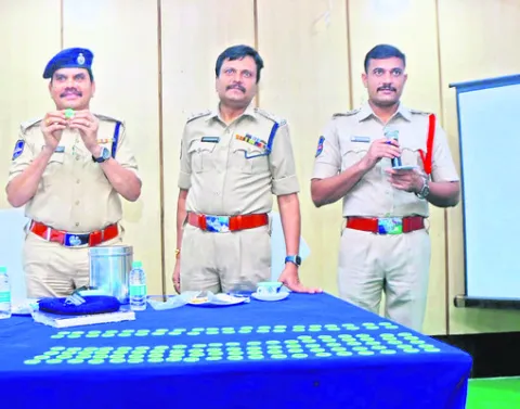 నిబంధనలు అతిక్రమిస్తే చర్యలు