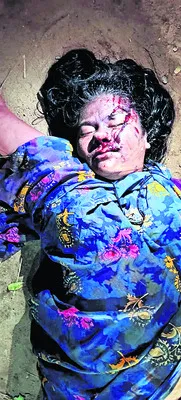 కల్వర్టు పైనుంచి పడి మహిళ మృతి