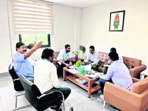 ‘బీఎస్‌ఎన్‌ఎల్‌’ను అందుబాటులోకి తేవాలి