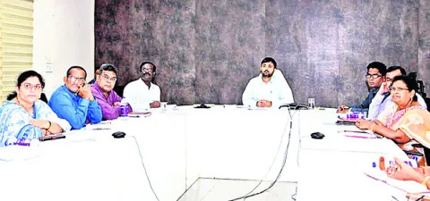 కొనుగోలు కేంద్రాలు ఏర్పాటు చేయాలి