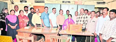 సీనియర్‌ అసిస్టెంట్‌కు పదోన్నతి 