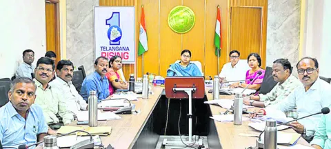 కొనుగోలు కేంద్రాలు ఏర్పాటు చేయాలి 