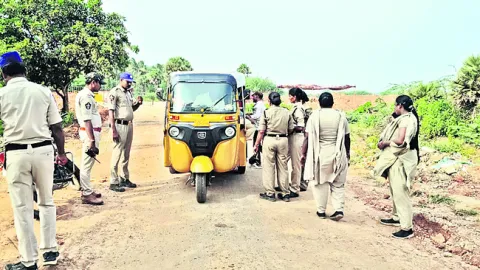 ఆందోళనకు టీడీపీ దూరం.. ఊరి సమస్యలోనూ రాజకీయమే! 
