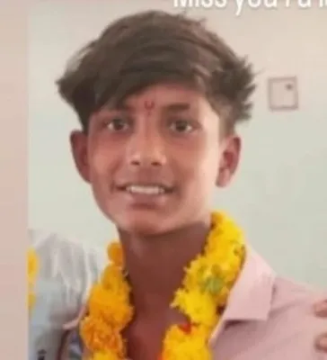 ఇంటర్‌ విద్యార్థి ఆత్మహత్య 