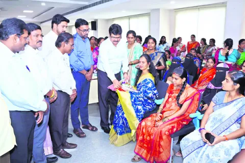 ప్రభుత్వ ఆస్పత్రుల్లోనే మెరుగైన సేవలు