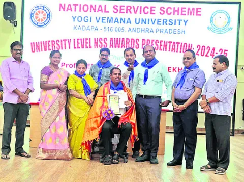 సేవ చేయడమే పరమ ధర్మం