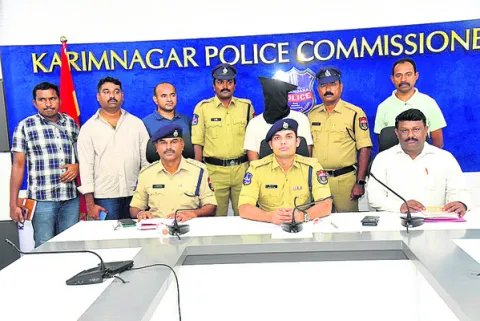 ఈడీ చేతికి మెటా!?