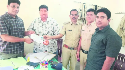 రంగంలోకి సిండికేట్లు