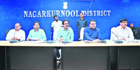 అనర్హులకు ఇళ్లు కేటాయిస్తే కఠిన చర్యలు 