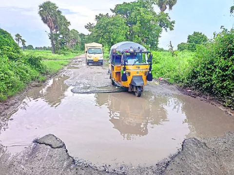 రహదారులకు మహర్దశ 