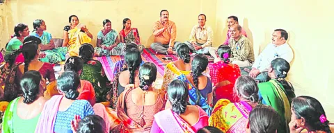 క్యాష్‌లెస్‌ లావాదేవీలు ఉత్తమం 