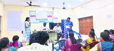 ఇంటి పన్నుల వసూళ్లలో జాప్యం చేస్తే చర్యలు 