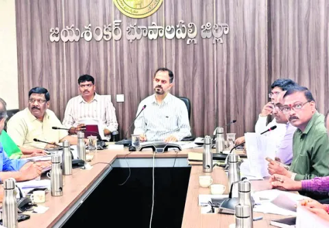 భూసేకరణ త్వరితగతిన పూర్తిచేయాలి 