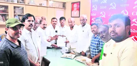 రీజినల్‌ రింగ్‌ రోడ్డు రాష్ట్రమంతా ఒకేలా నిర్మించాలి