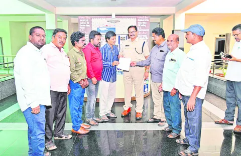 కలంపై