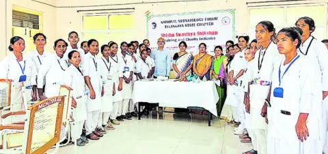 నవజాత శిశు సంరక్షణపై 