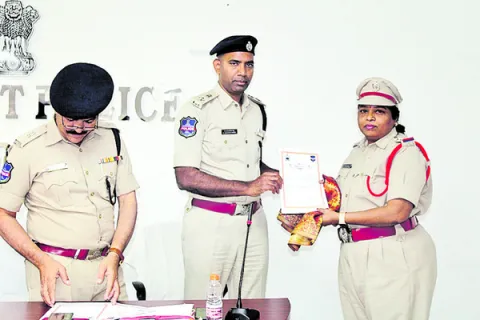 మహిళల
