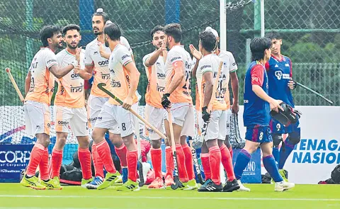Indian team qualifies for title fight in mens hockey tournament