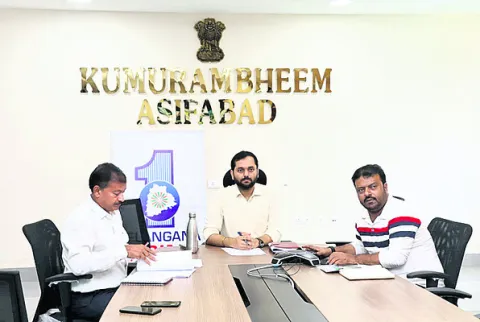 ఇళ్ల నిర్మాణాలు వేగవంతం చేయాలి