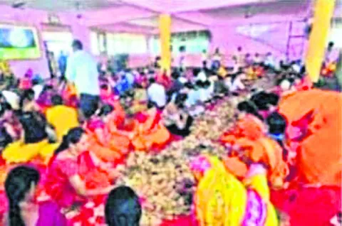 హులిగమ్మ దేవి ఆలయంలో హుండీ లెక్కింపు 