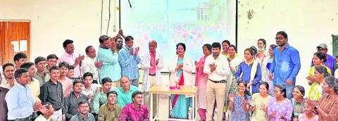 ‘సిమ్స్‌’లో సంబురాలు 