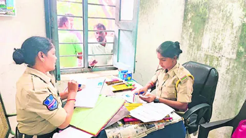 మద్యం షాపులకు1750 టెండర్లు