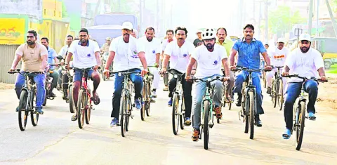 కాలుష్య రహిత సమాజాన్ని నిర్మించాలి 