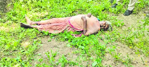 అనారోగ్య సమస్యలతో వృద్ధురాలి ఆత్మహత్య 