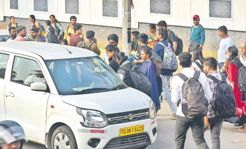 Private Vehicles Exploit Passengers During BC Bandh