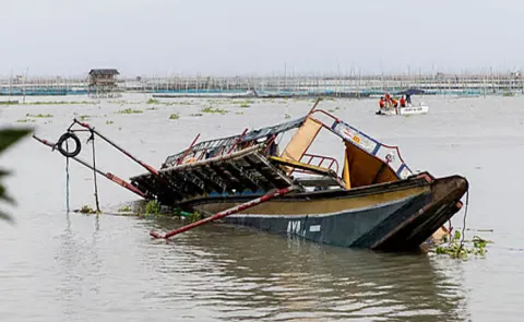 Three Indians killed, five rescued in Mozambique boat accident13